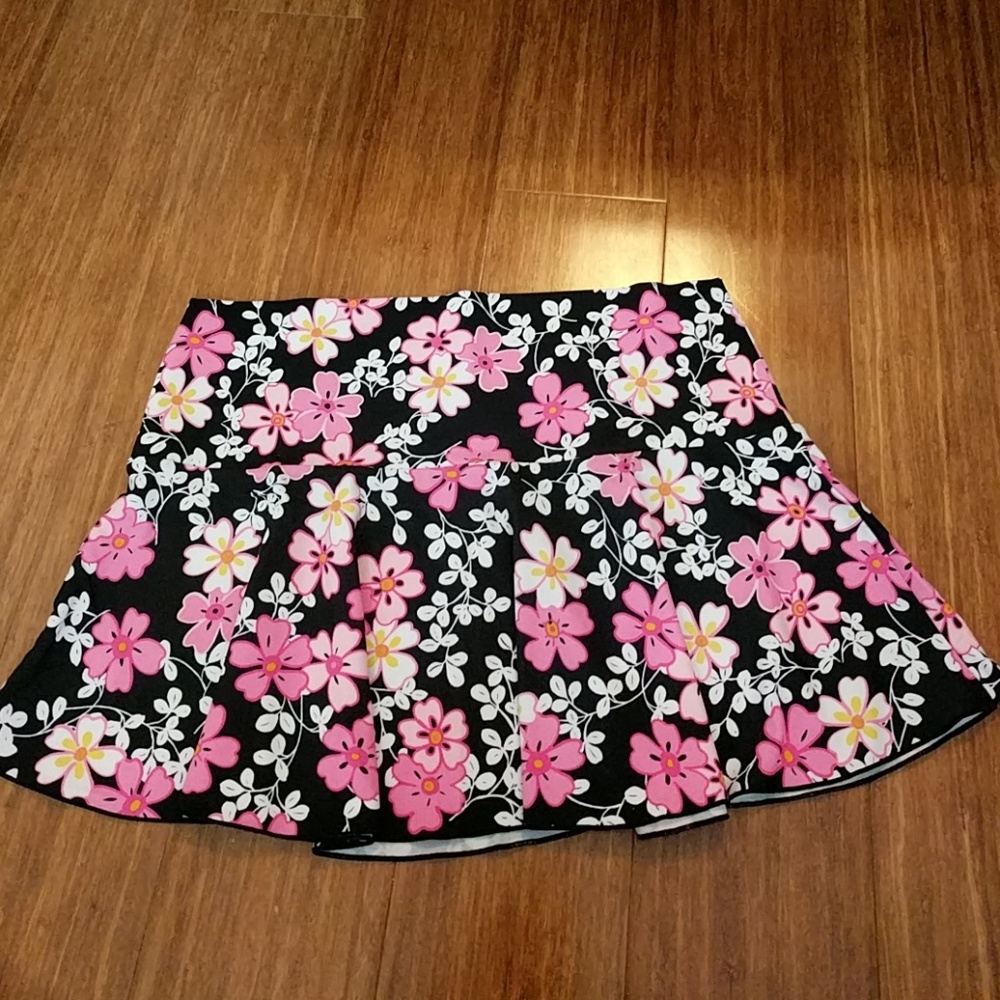 Victoria's secret swim suit skirt cover